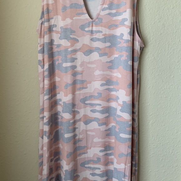 Maurice’s camo keyhole shift dress🪴 - Picture 5 of 12